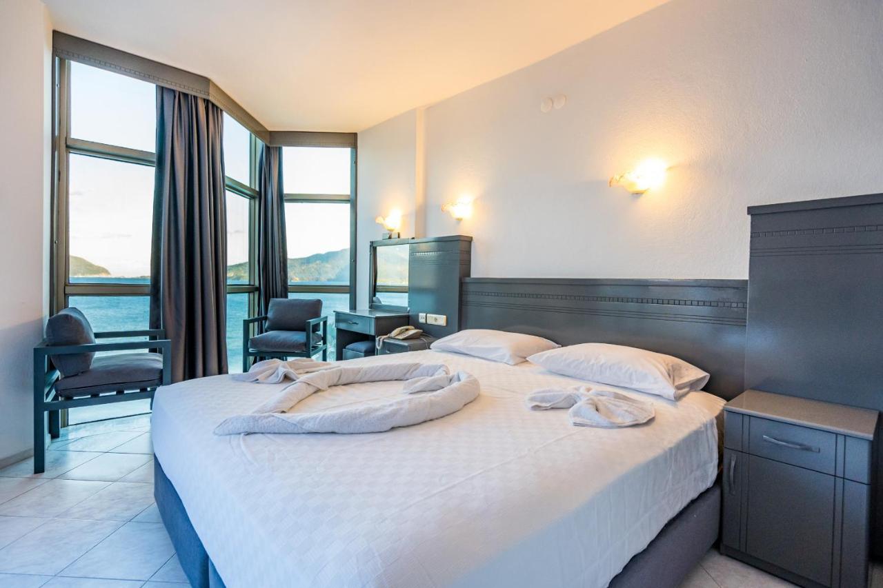 Yuvam Prime Beach Hotel 말마리스 외부 사진