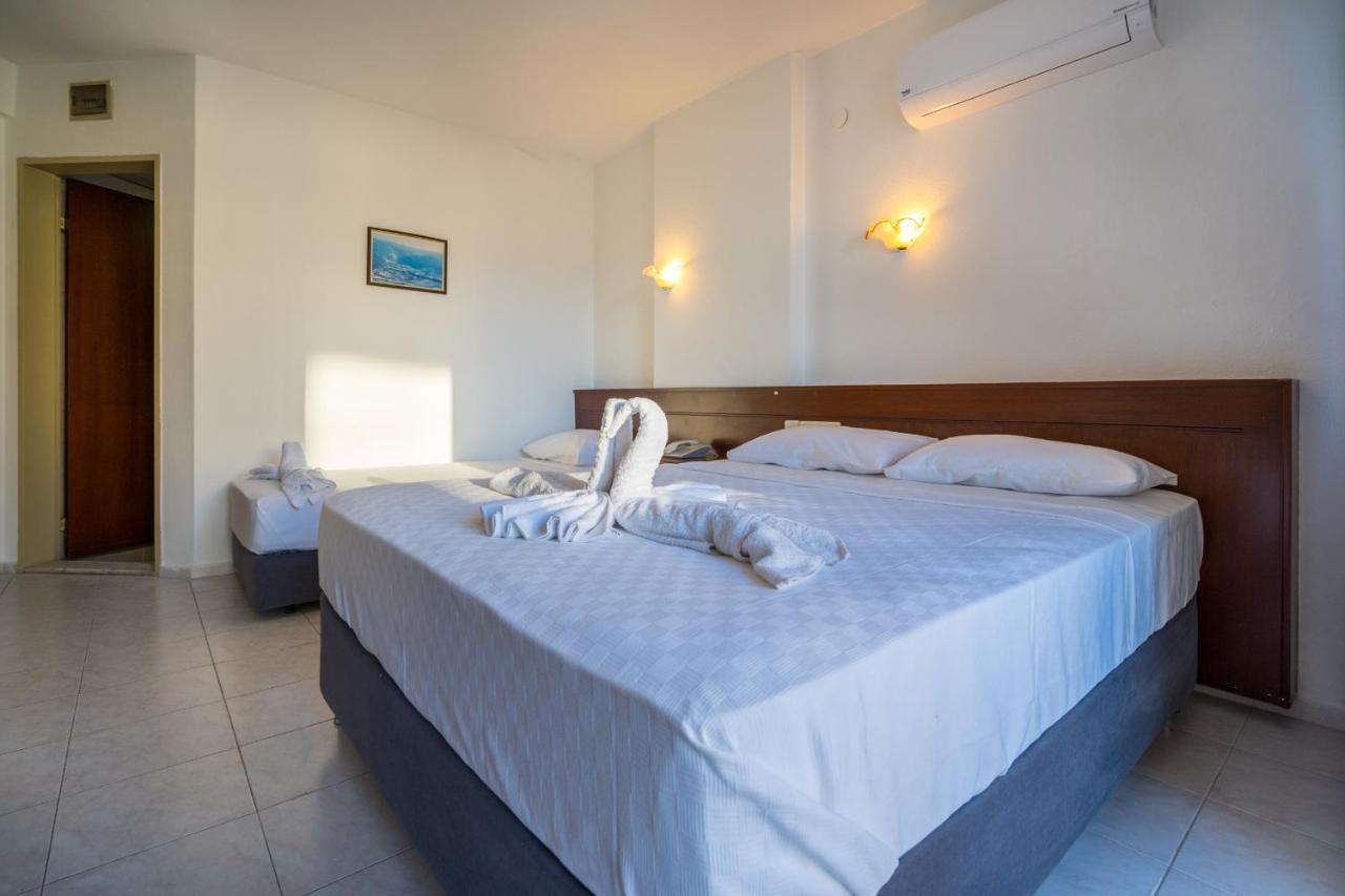 Yuvam Prime Beach Hotel 말마리스 외부 사진