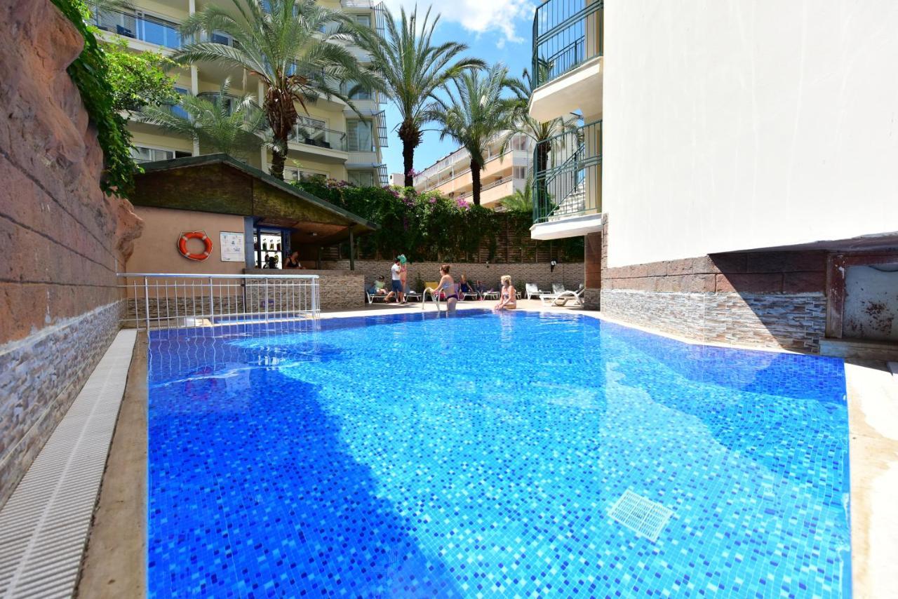 Yuvam Prime Beach Hotel 말마리스 외부 사진