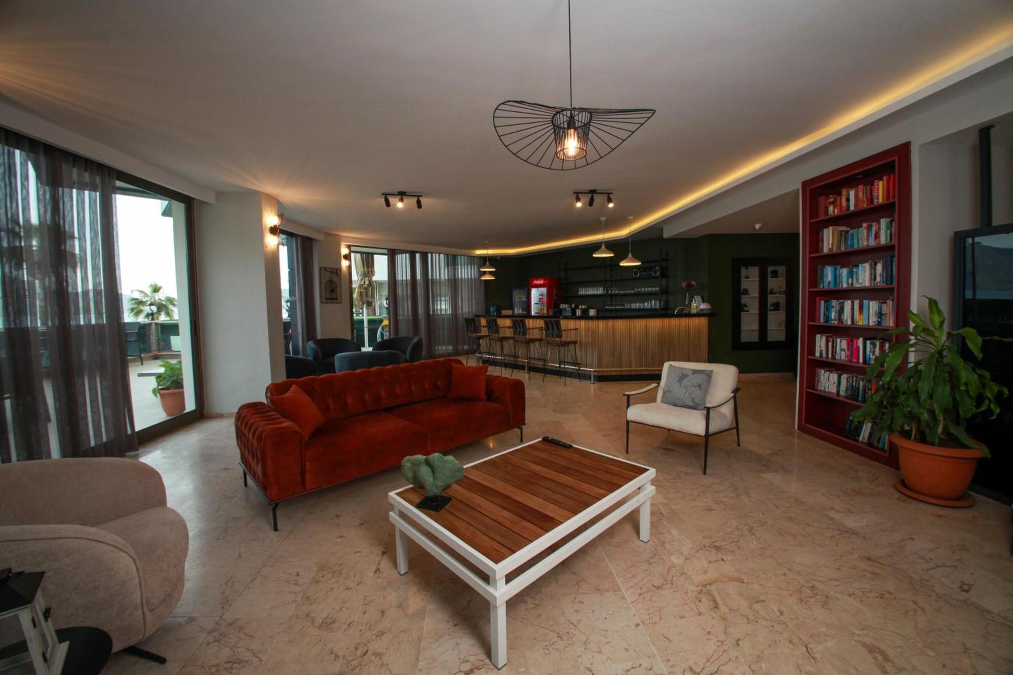 Yuvam Prime Beach Hotel 말마리스 외부 사진