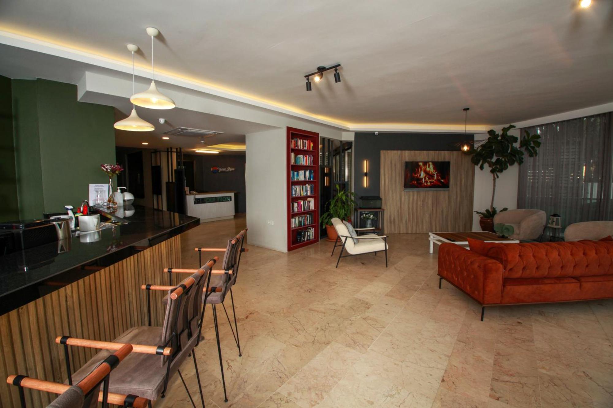 Yuvam Prime Beach Hotel 말마리스 외부 사진